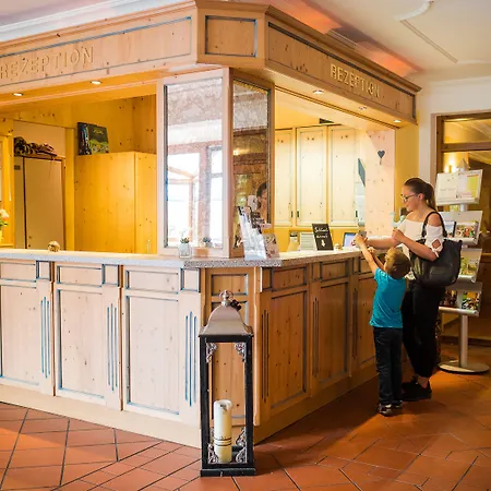 Hotel Wagners Im Frankenwald 3*